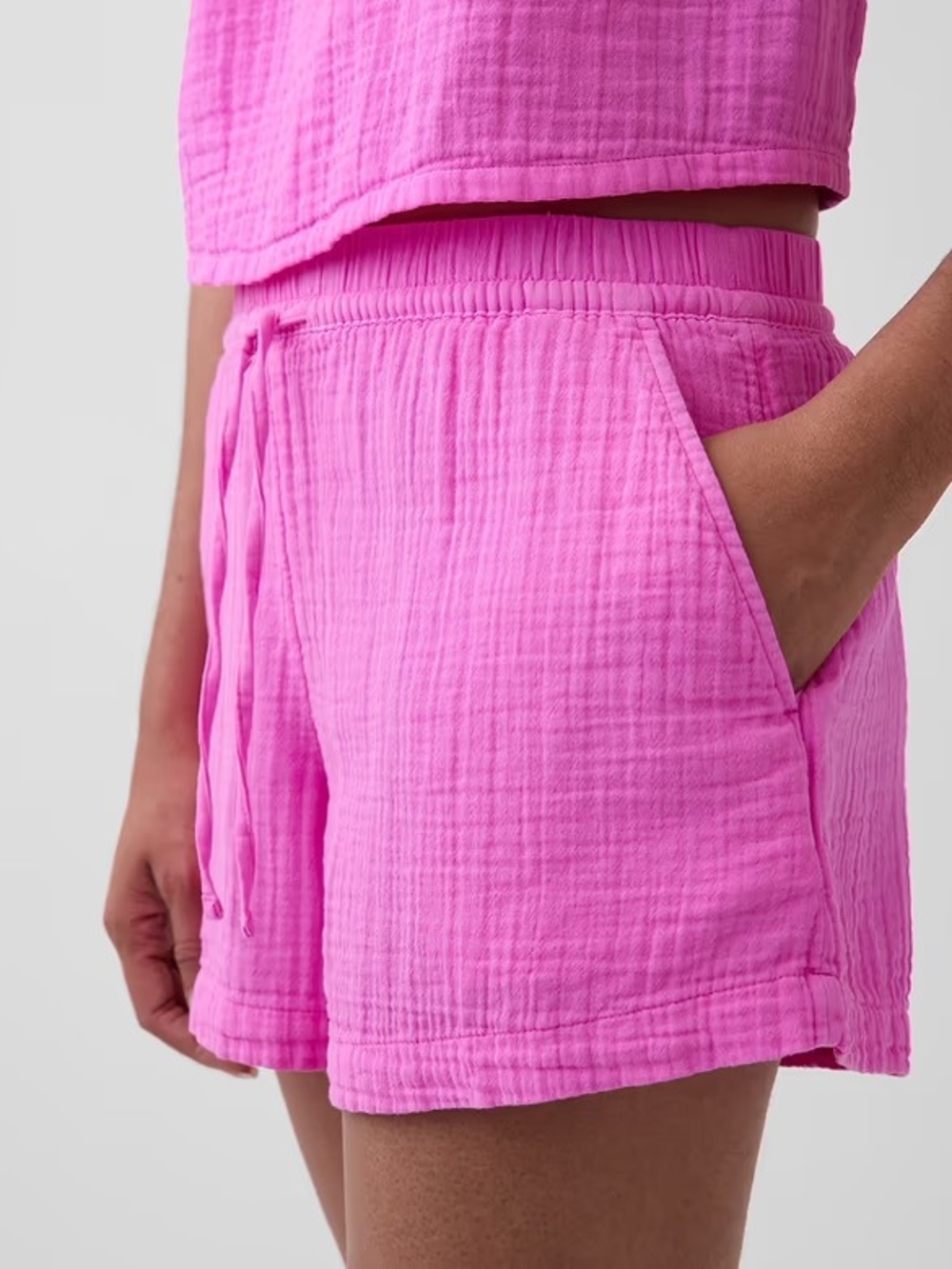 GAP Cotton Gauze Shorts Pink- Medium Petite